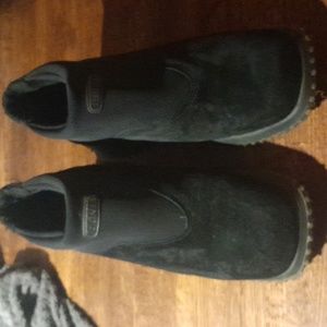 Bogner low top suede boots